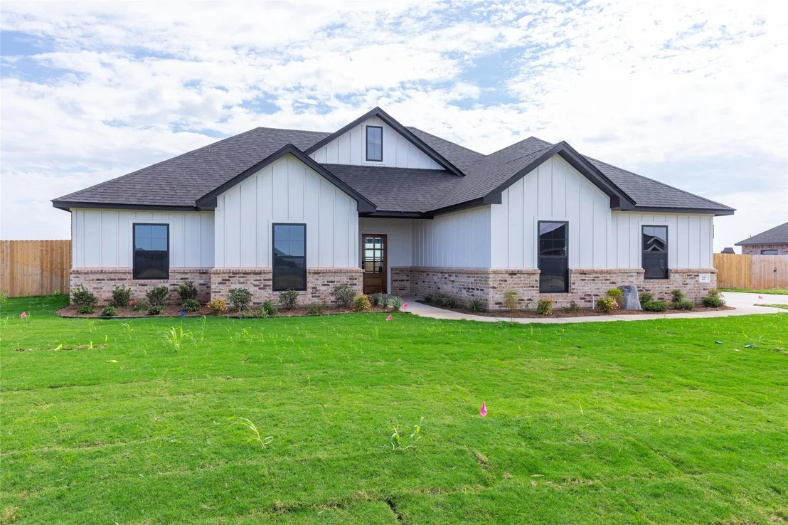 Photo of 227 Indian Ridge Road