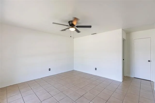 Photo of 5131 Encino Road
