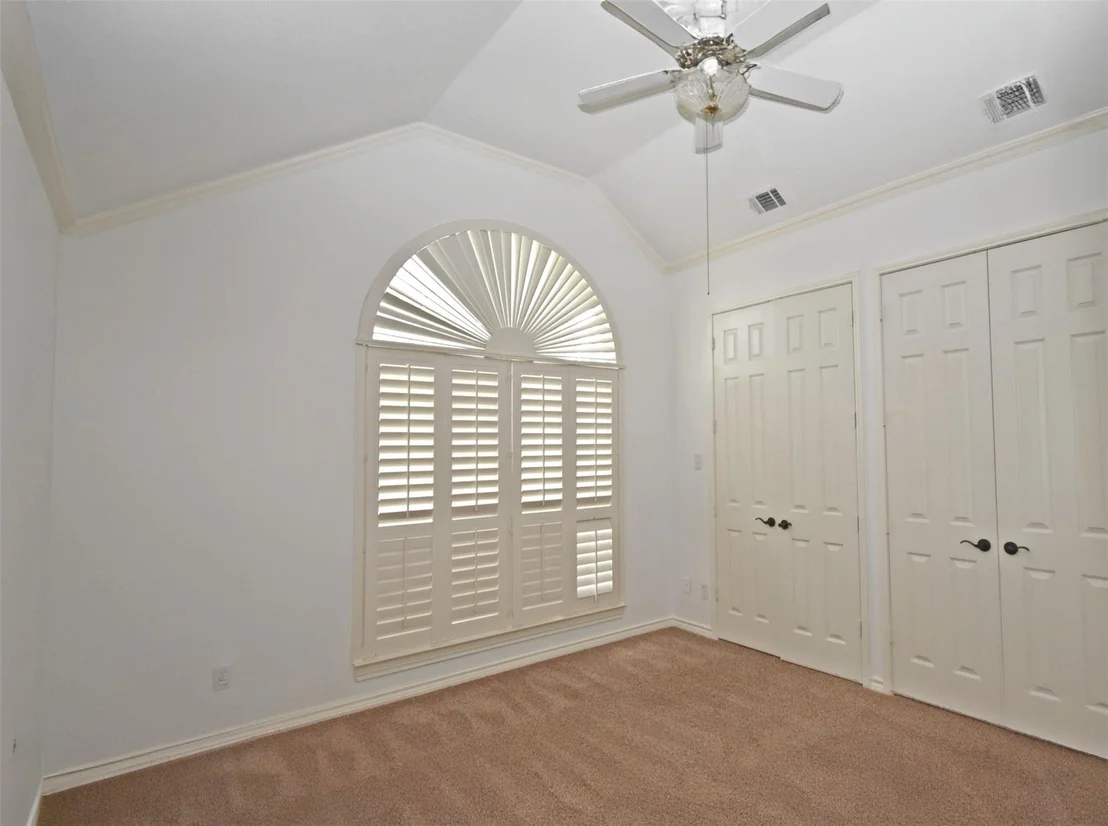 Photo of 2902 Live Oak Drive