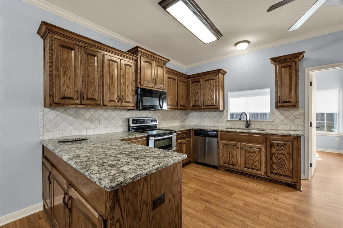 Photo of 32 North Shore Circle