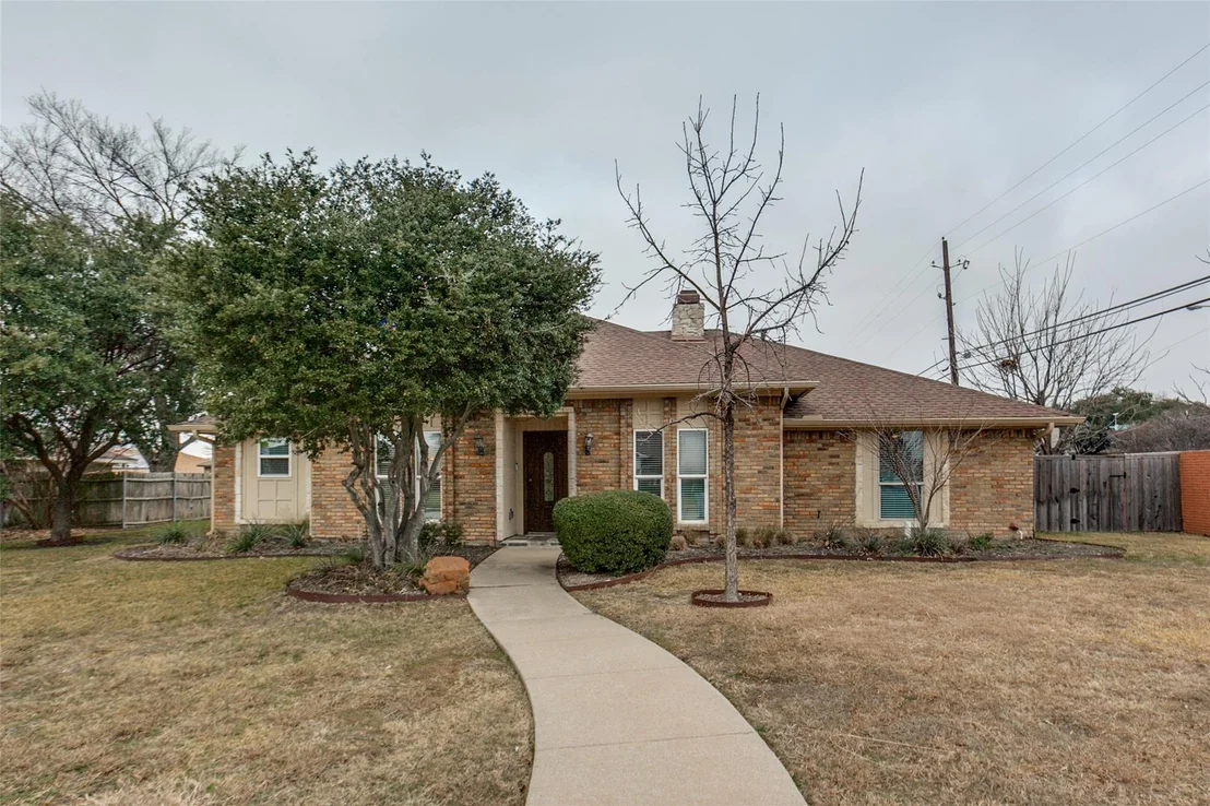 Photo of 2901 Regal Road