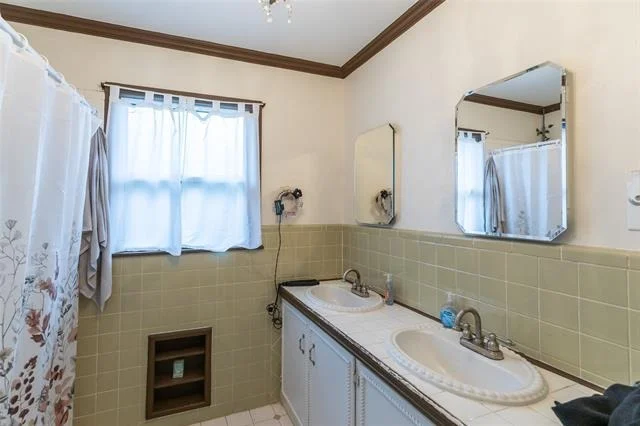 Photo of 333 Green Street