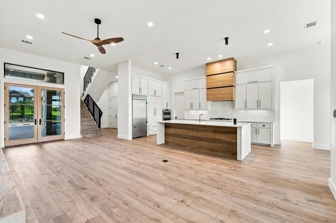 Photo of 125 Oyster Bay