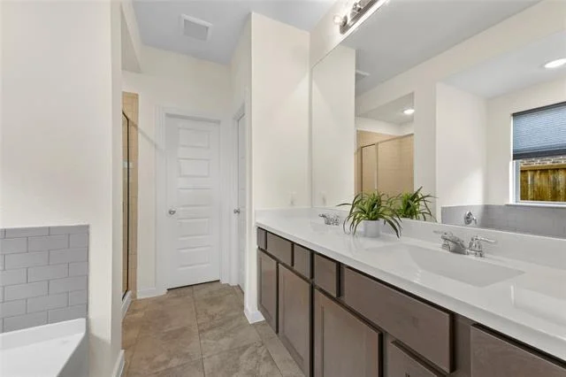 Photo of 1016 Shire Drive