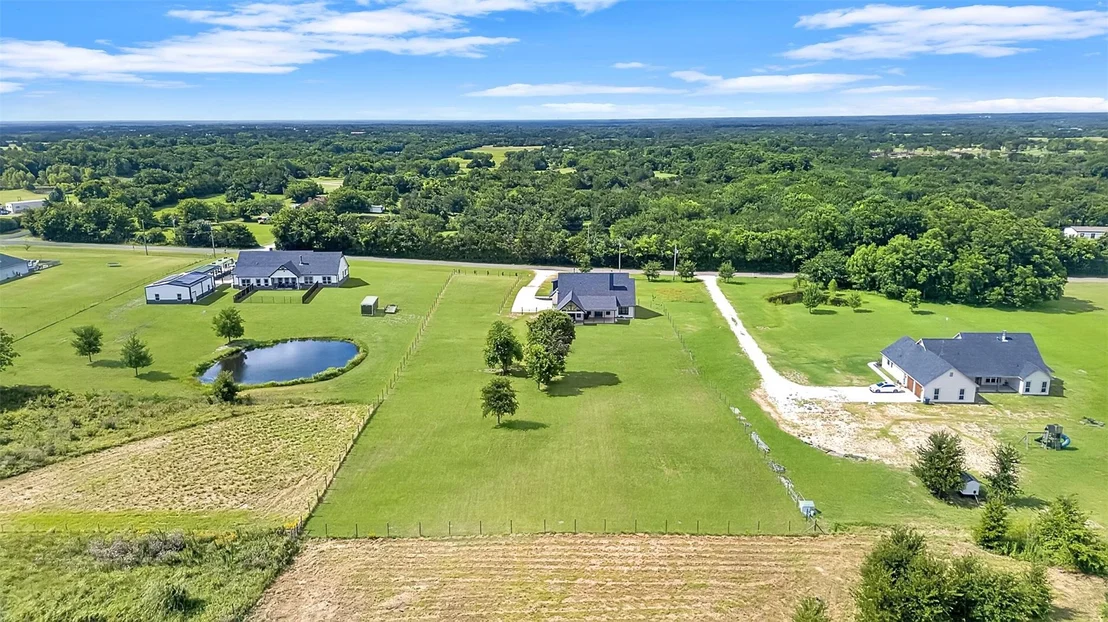 Photo of 4640 County Road 1040