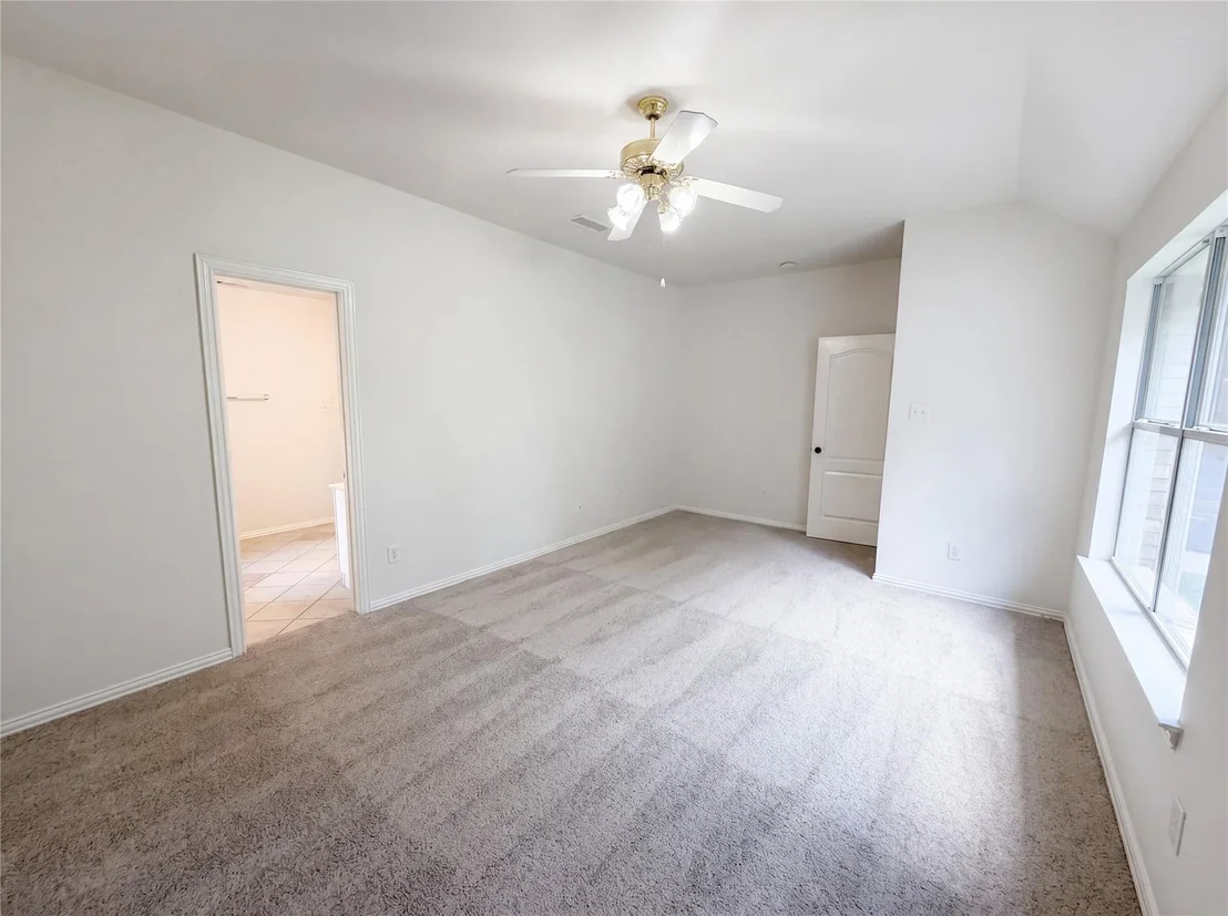 Photo of 525 Hidden Oak Lane