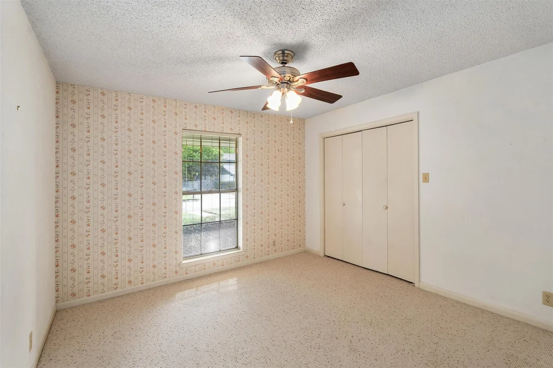 Photo of 925 Bradley Drive