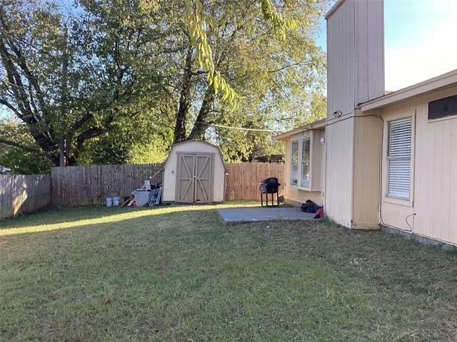 Photo of 5915 Willow Branch Drive