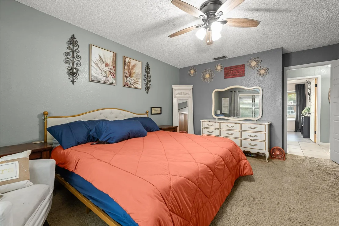 Photo of 1017 Chriswood Drive