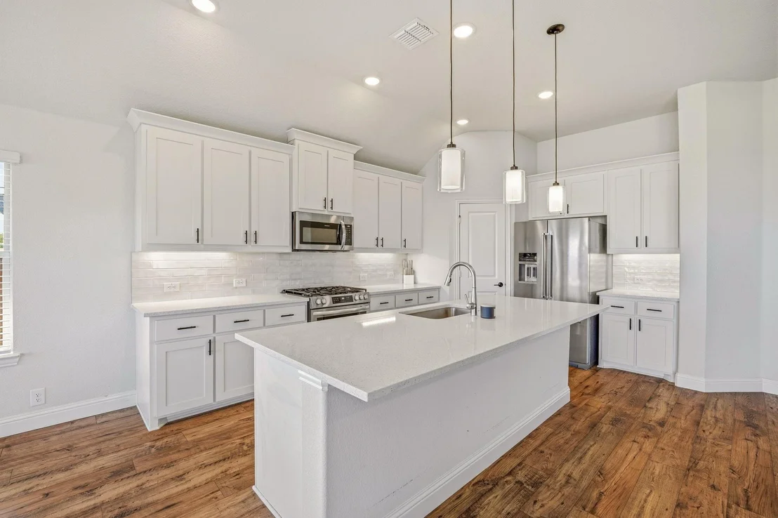Photo of 800 Jaguar Ridge