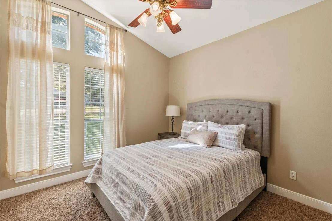 Photo of 180 Surls Drive