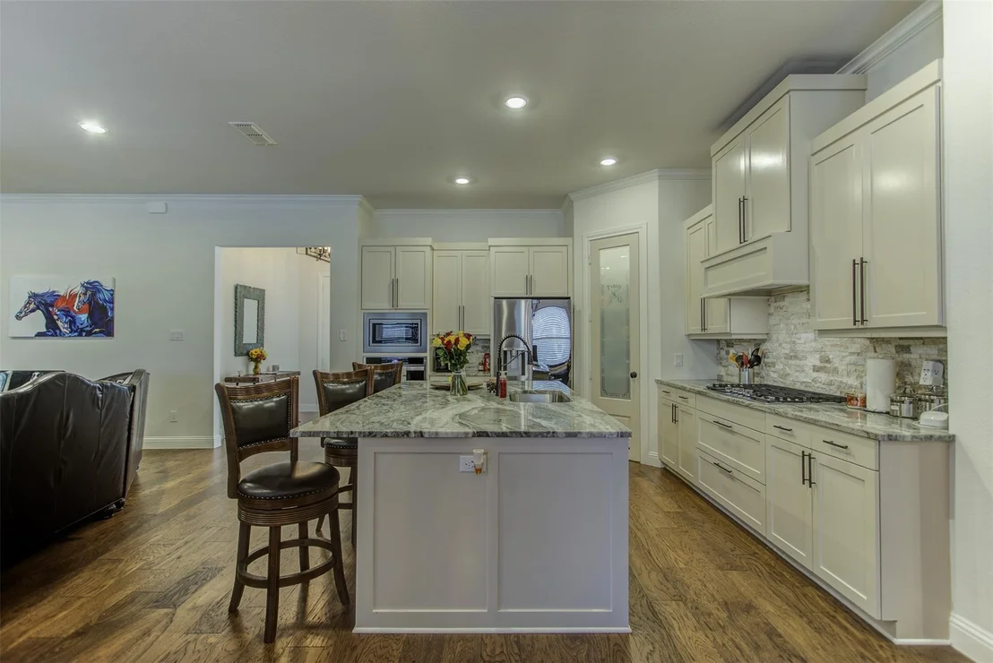 Photo of 704 Hayden Way