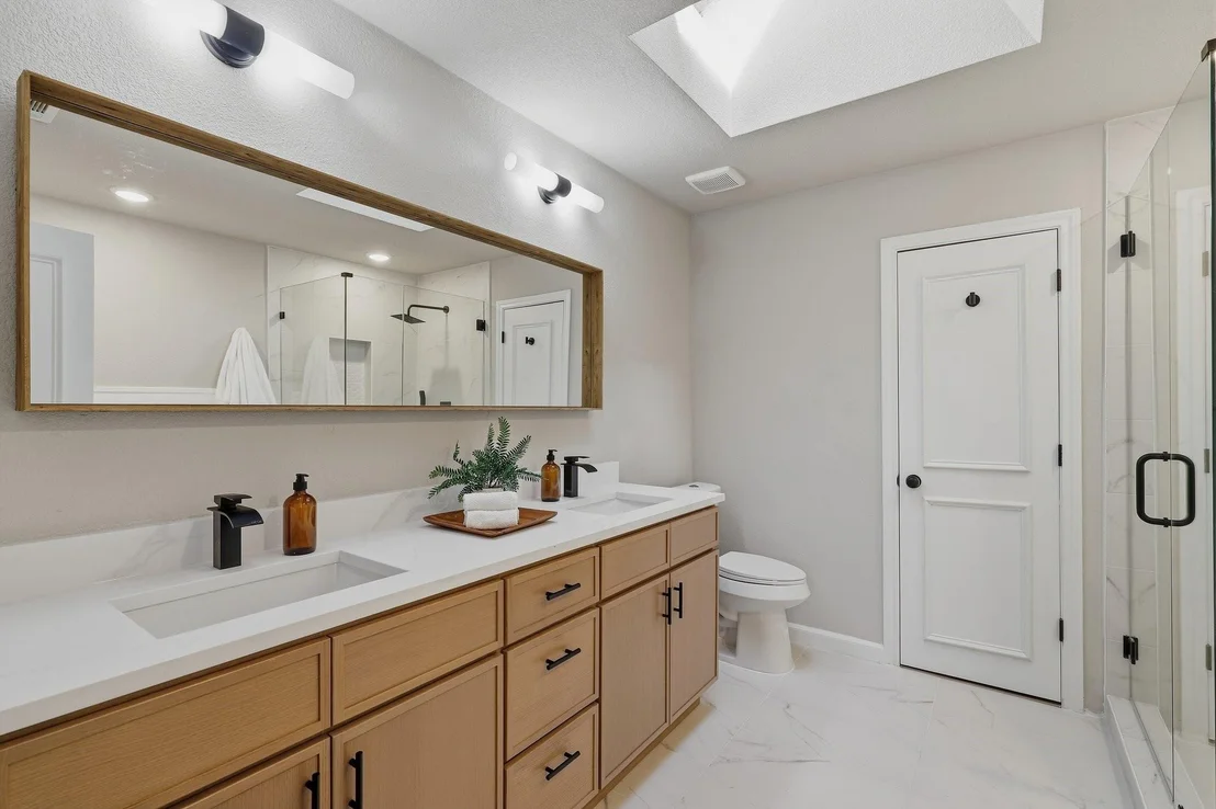 Photo of 924 Edgefield Trail
