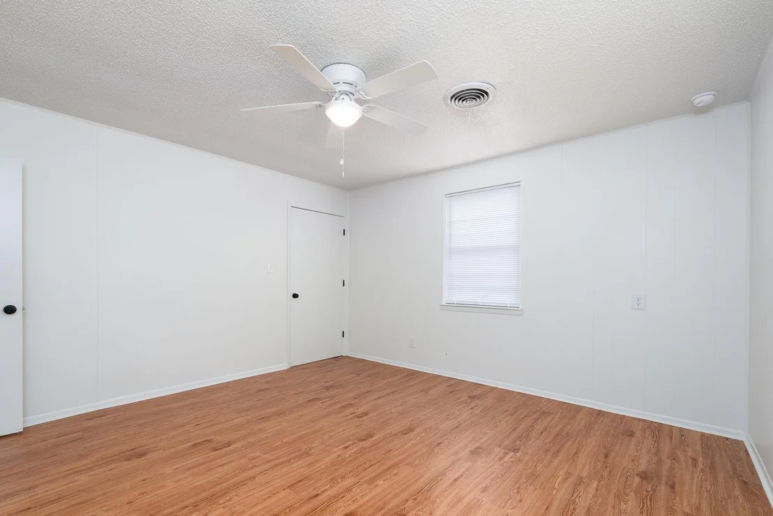 Photo of 102 S 2nd Street