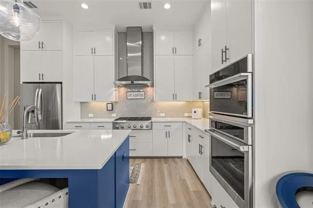 Photo of 6104 Preserve Drive