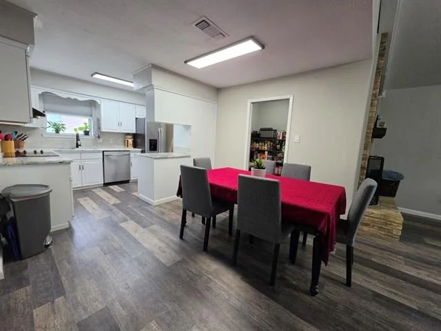 Photo of 104 Bowie Lane