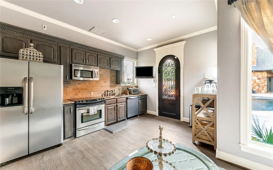 Photo of 2656 Twelve Oaks Lane