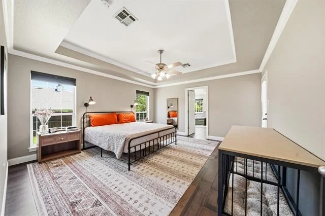 Photo of 100 Twisted Oak Lane