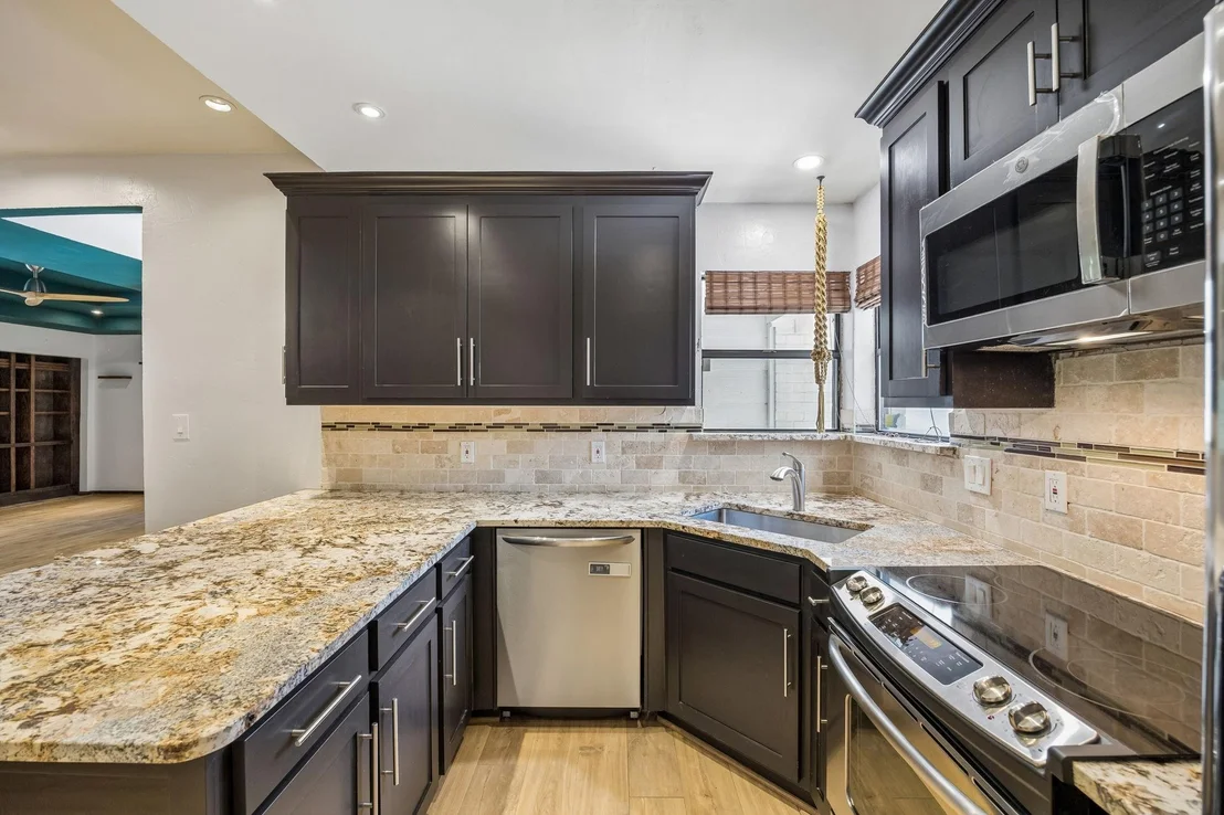 Photo of 2749 Buna Drive