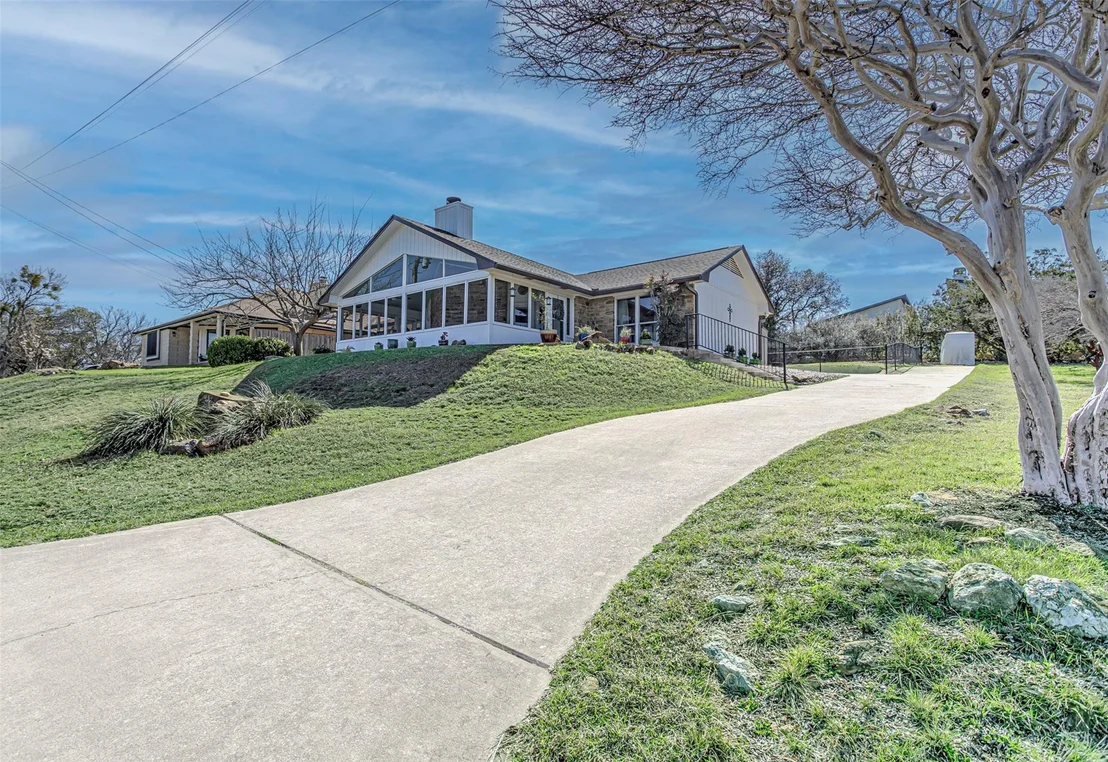 Photo of 507 Mountain Drive
