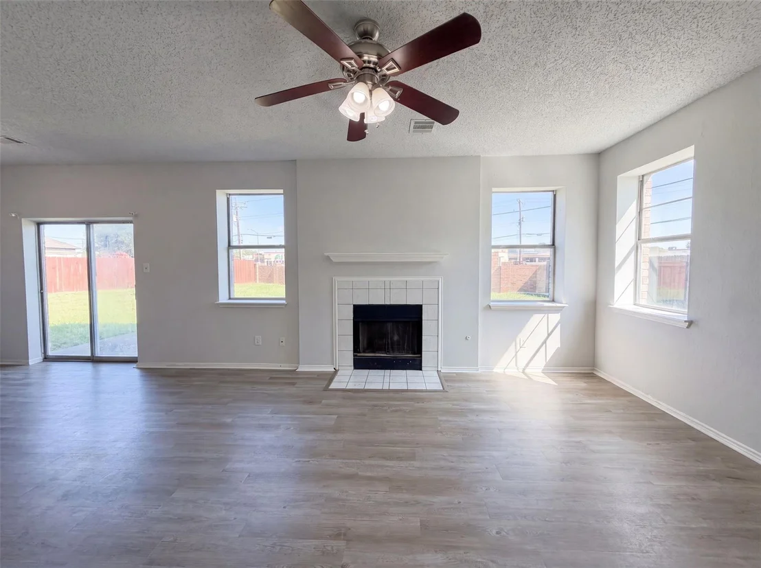Photo of 861 Pimernel Lane