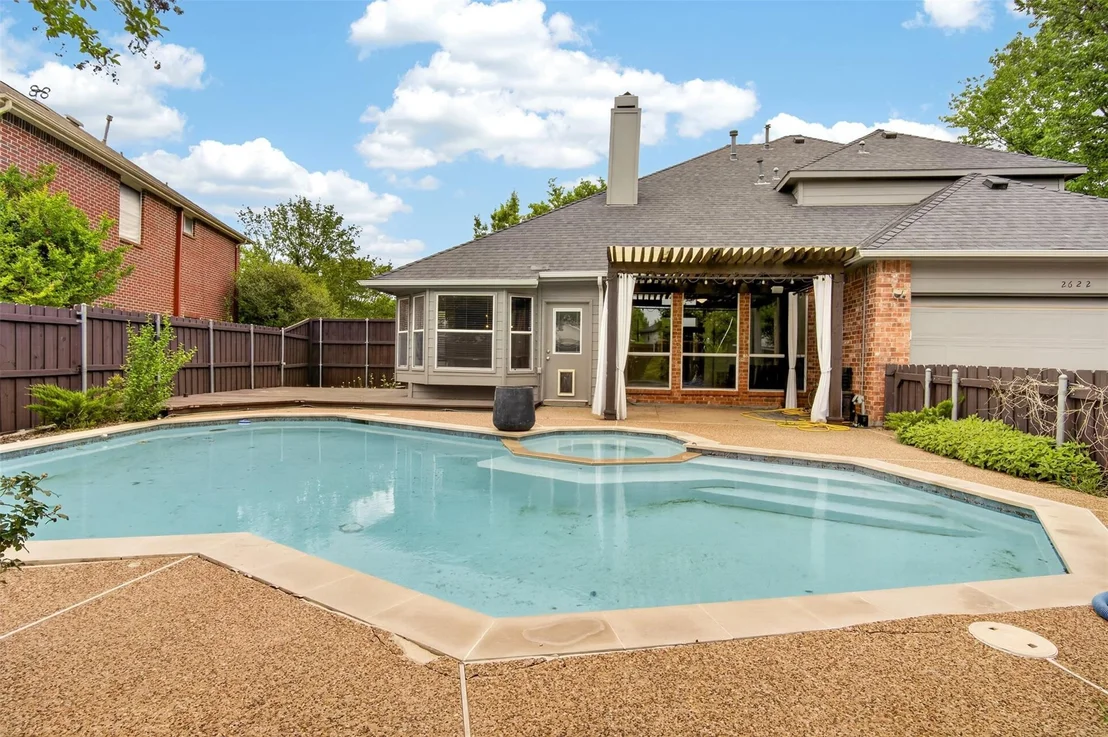 Photo of 2622 Covington Drive