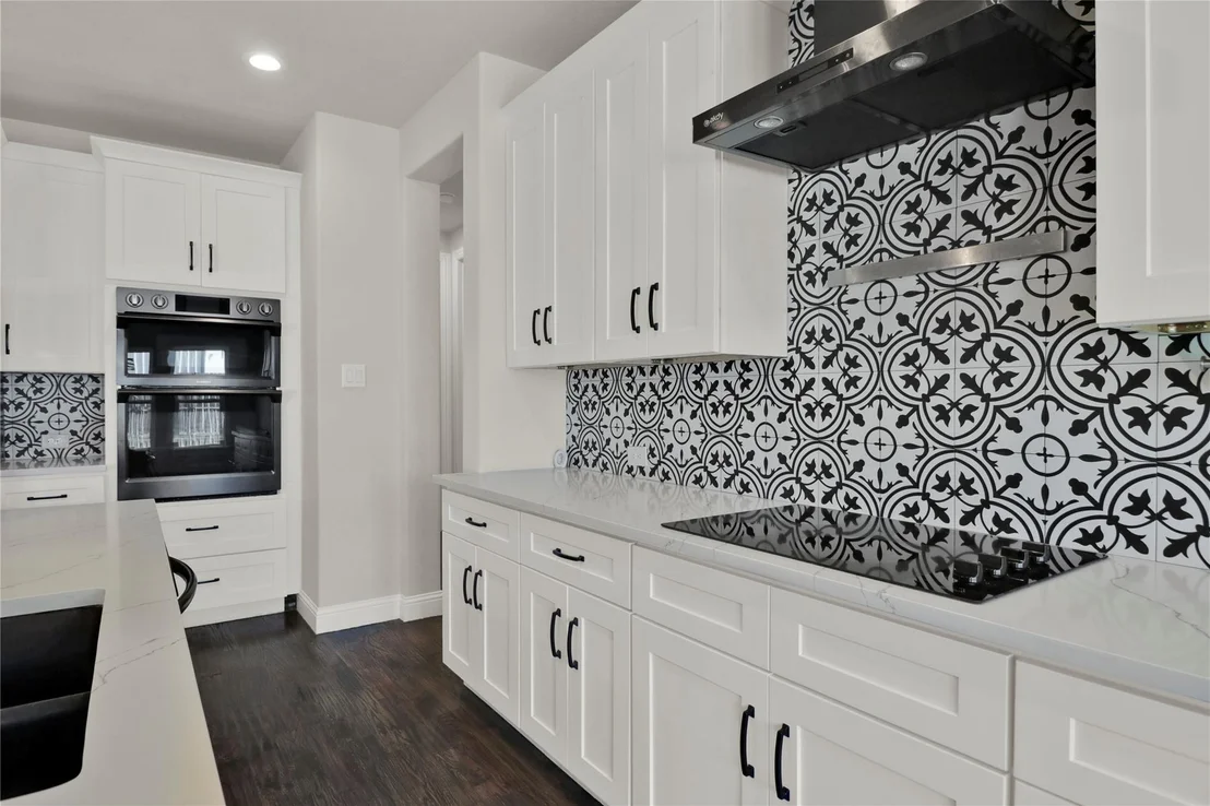 Photo of 8023 Pennington