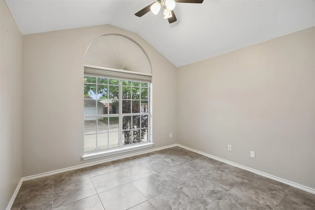 Photo of 716 Ashbrook Drive