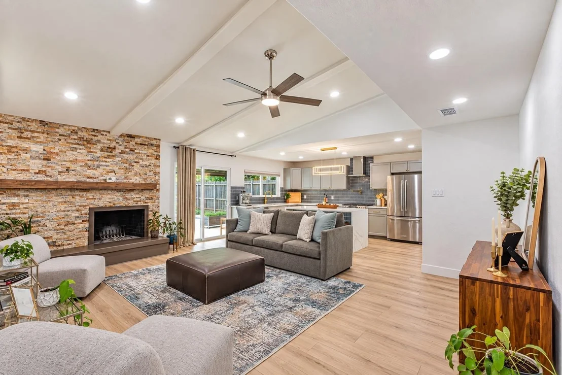 Photo of 8501 Van Pelt Drive
