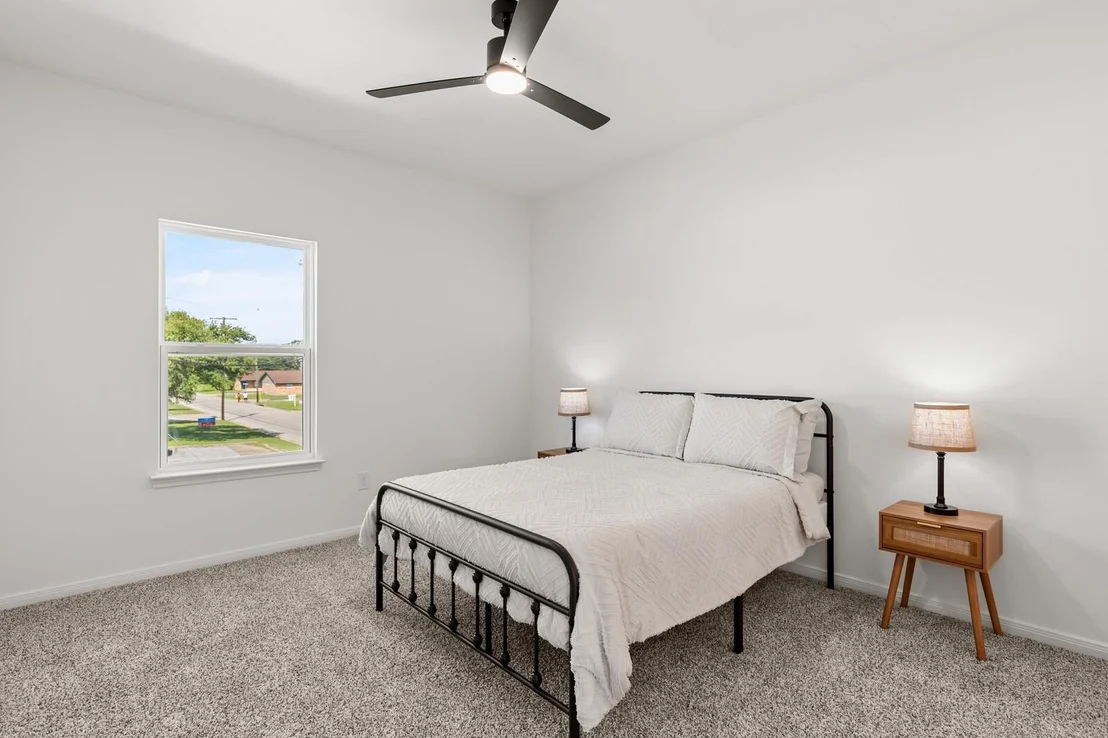 Photo of 84 Crescent