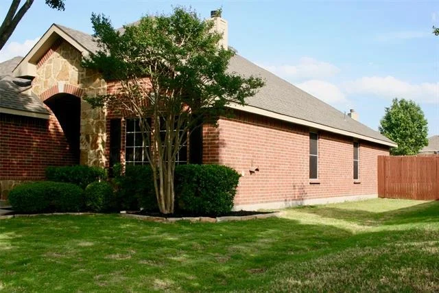Photo of 704 Windflower Drive