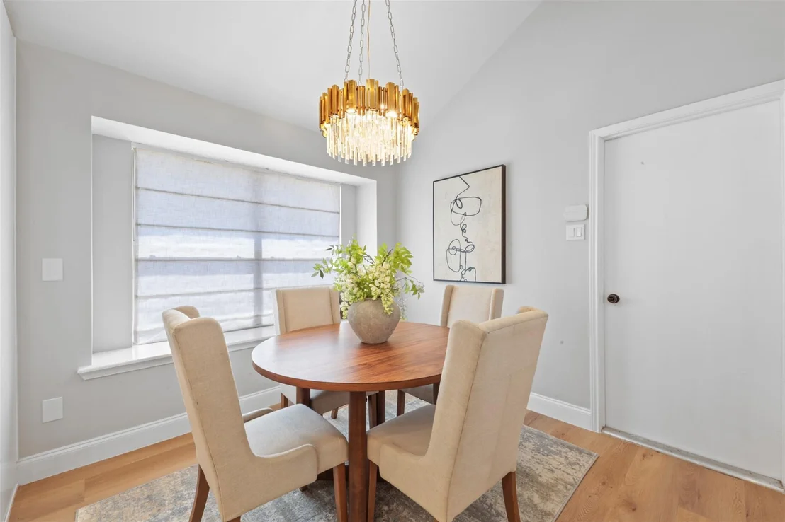 Photo of 6741 Biltmore Place