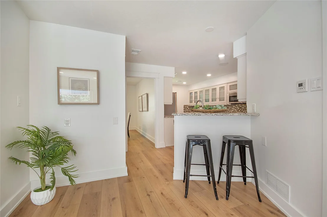 Photo of 1049 Forest Grove Drive