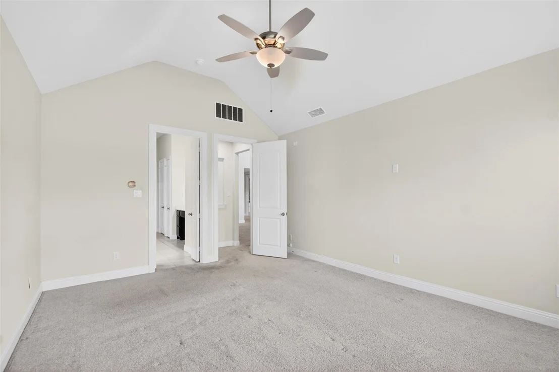 Photo of 2604 Silver Leaf Drive