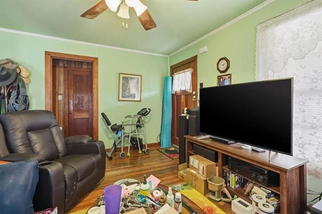 Photo of 901 Mulberry Street