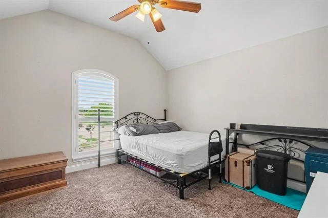 Photo of 5520 Champlain Drive