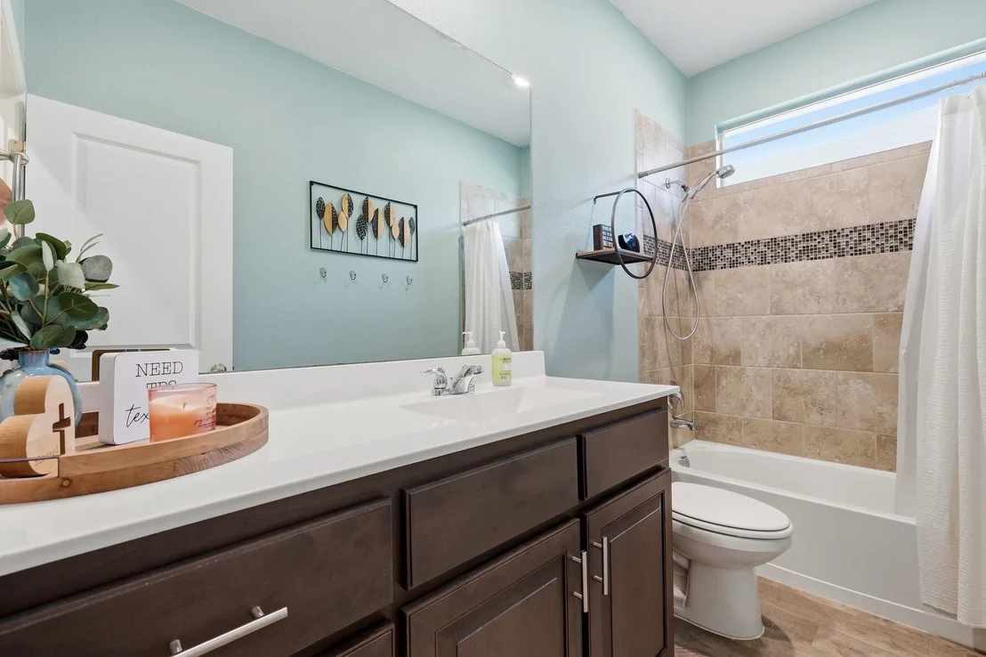 Photo of 1044 Blackhorse Trail