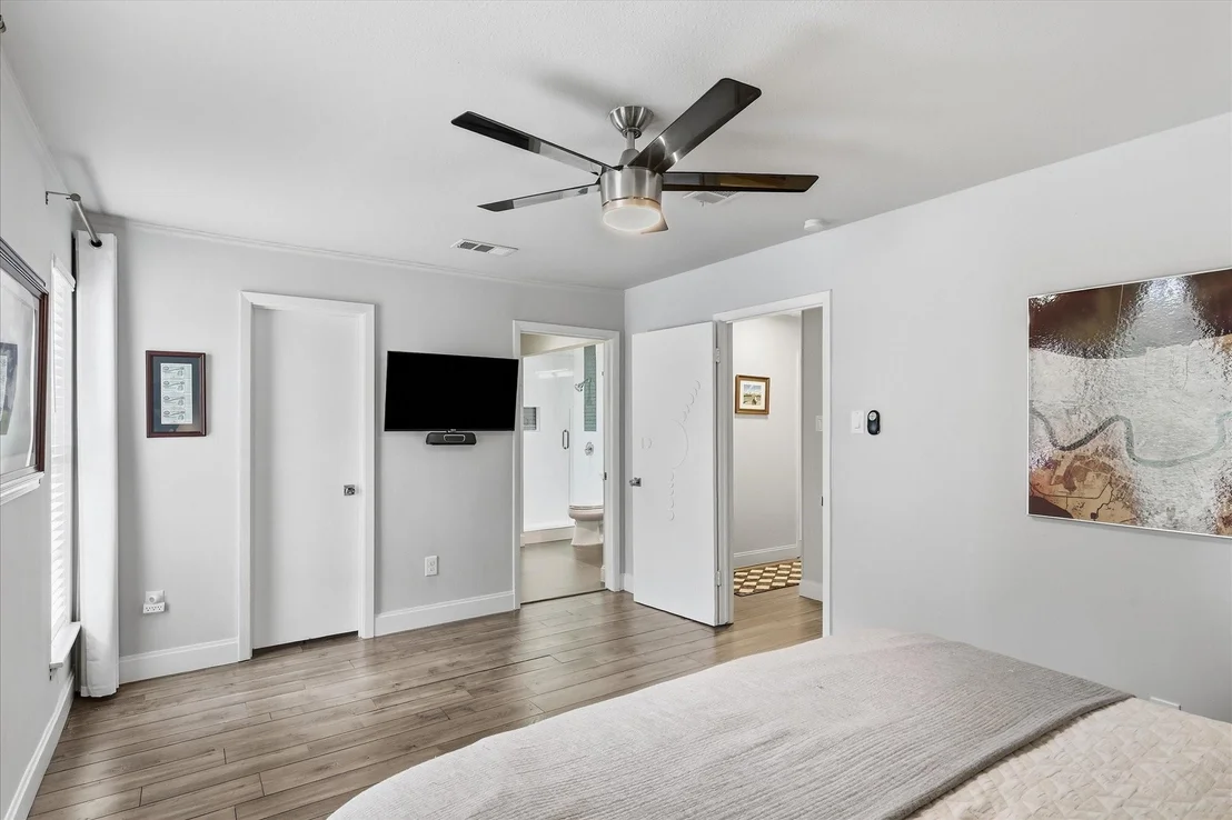Photo of 306 W Northgate Drive