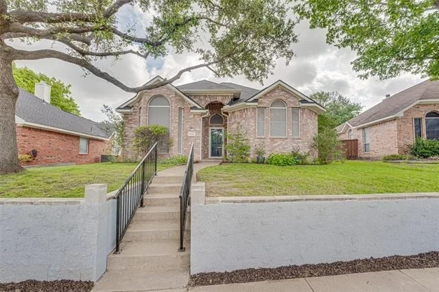 Photo of 1825 Ambrose Drive