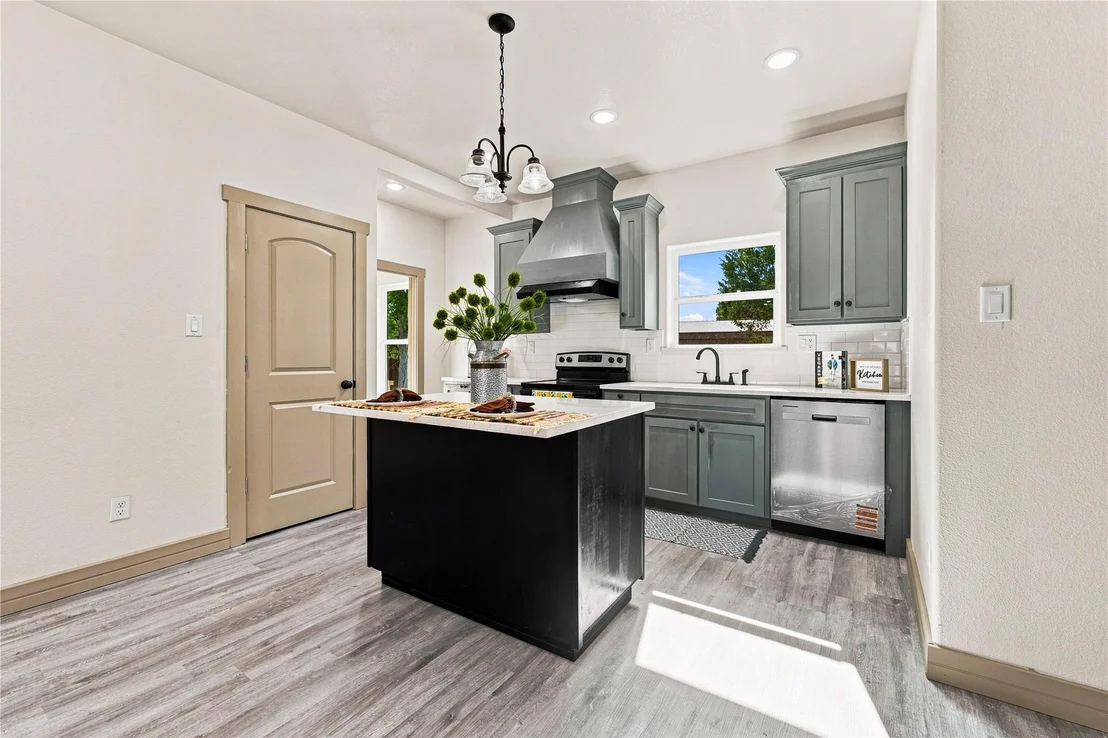 Photo of 2515 Coyote Trail