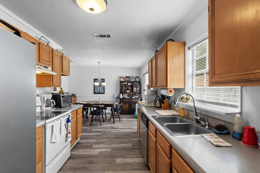 Photo of 1101 Doe Run Drive