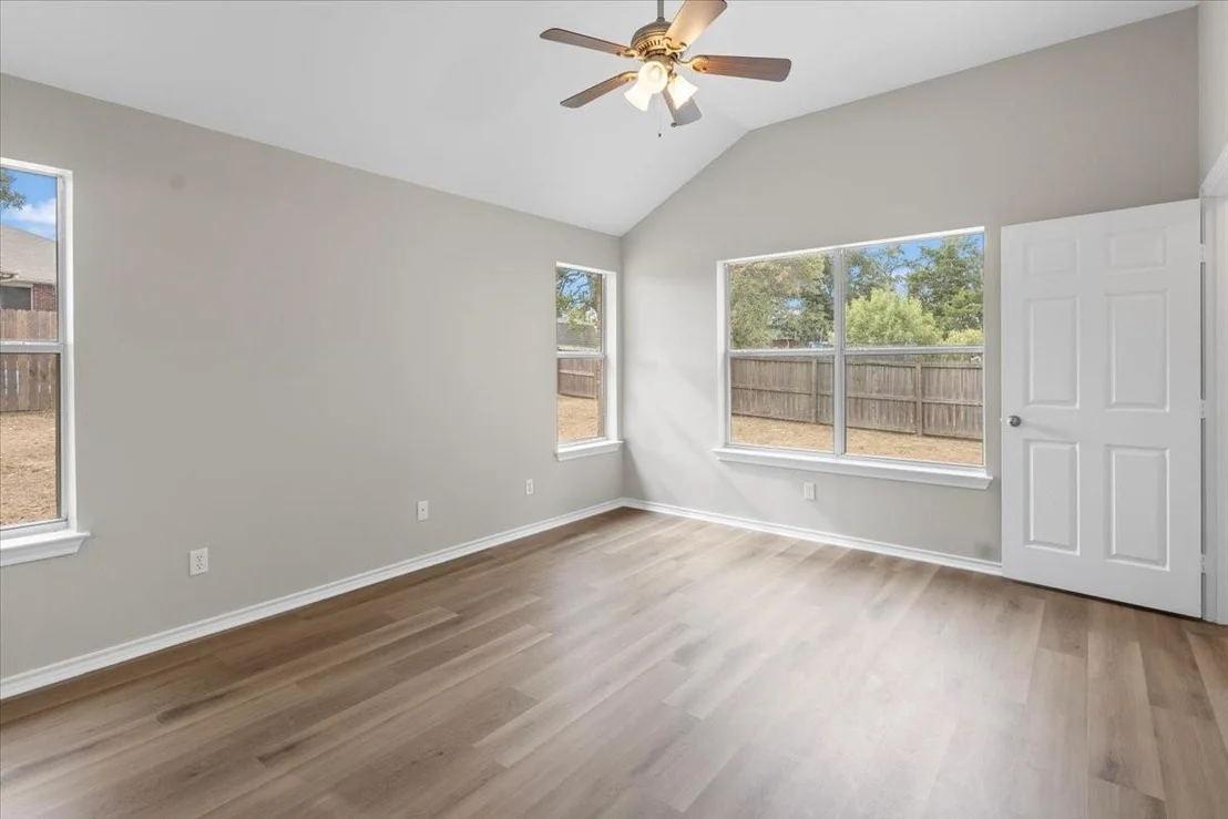 Photo of 386 Molly Lane