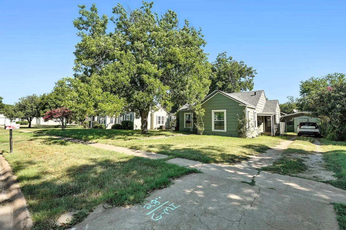 Photo of 203 Miami Street