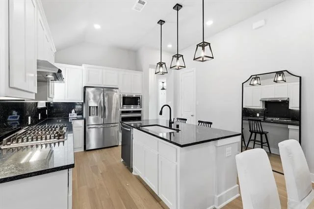 Photo of 8128 Legacy Trail