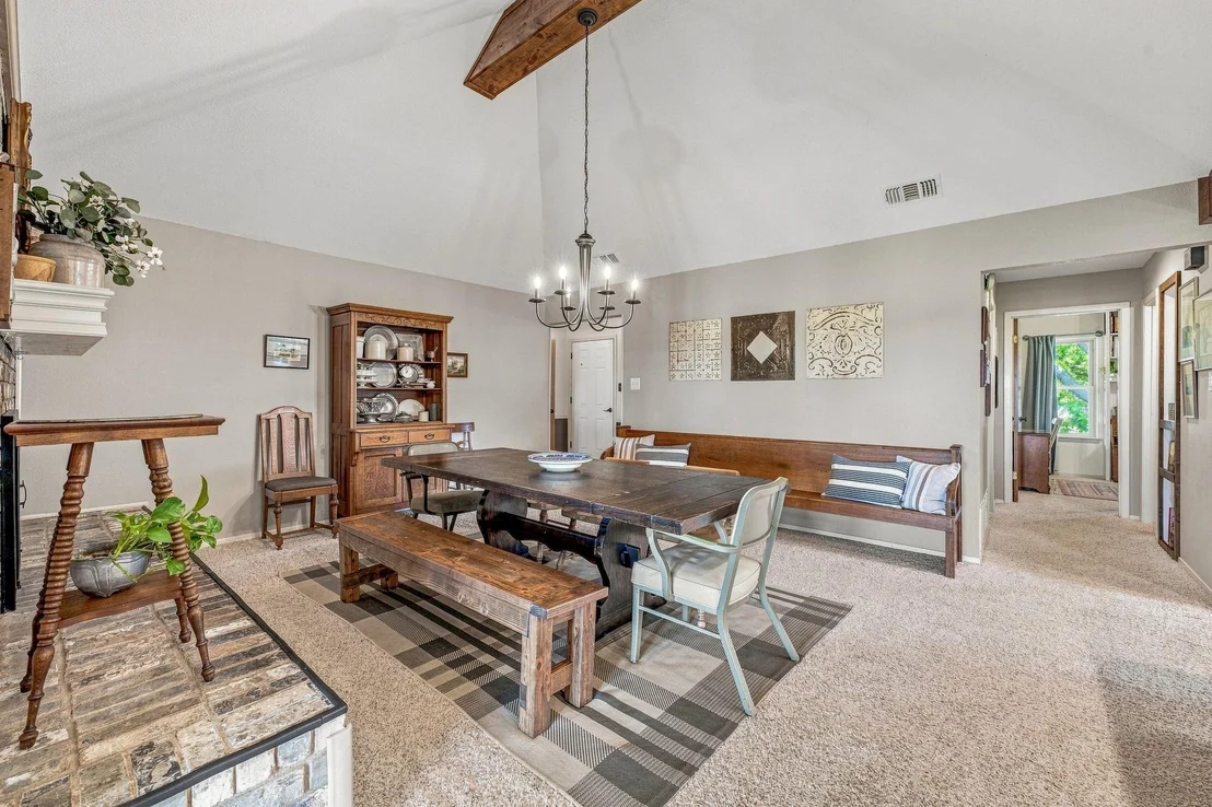 Photo of 136 Chaparral Drive