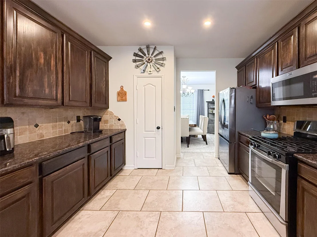 Photo of 3103 Mason Avenue