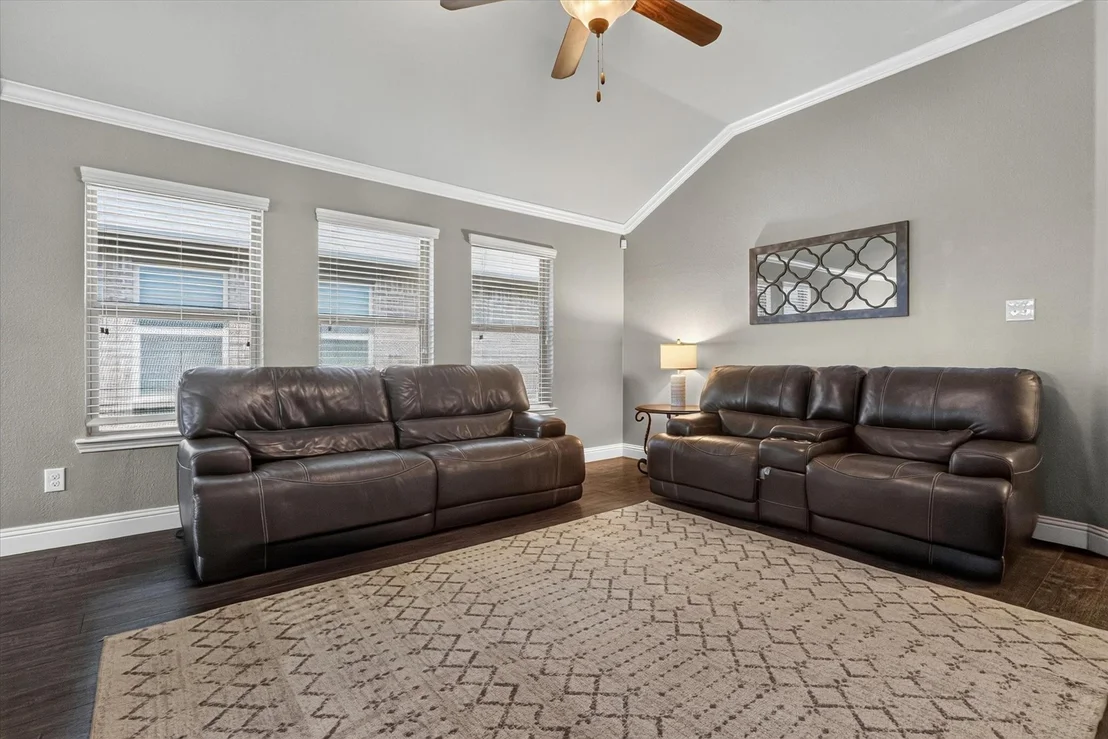 Photo of 441 E Wishbone Lane