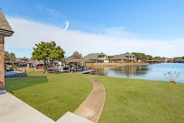 Photo of 2309 River Road