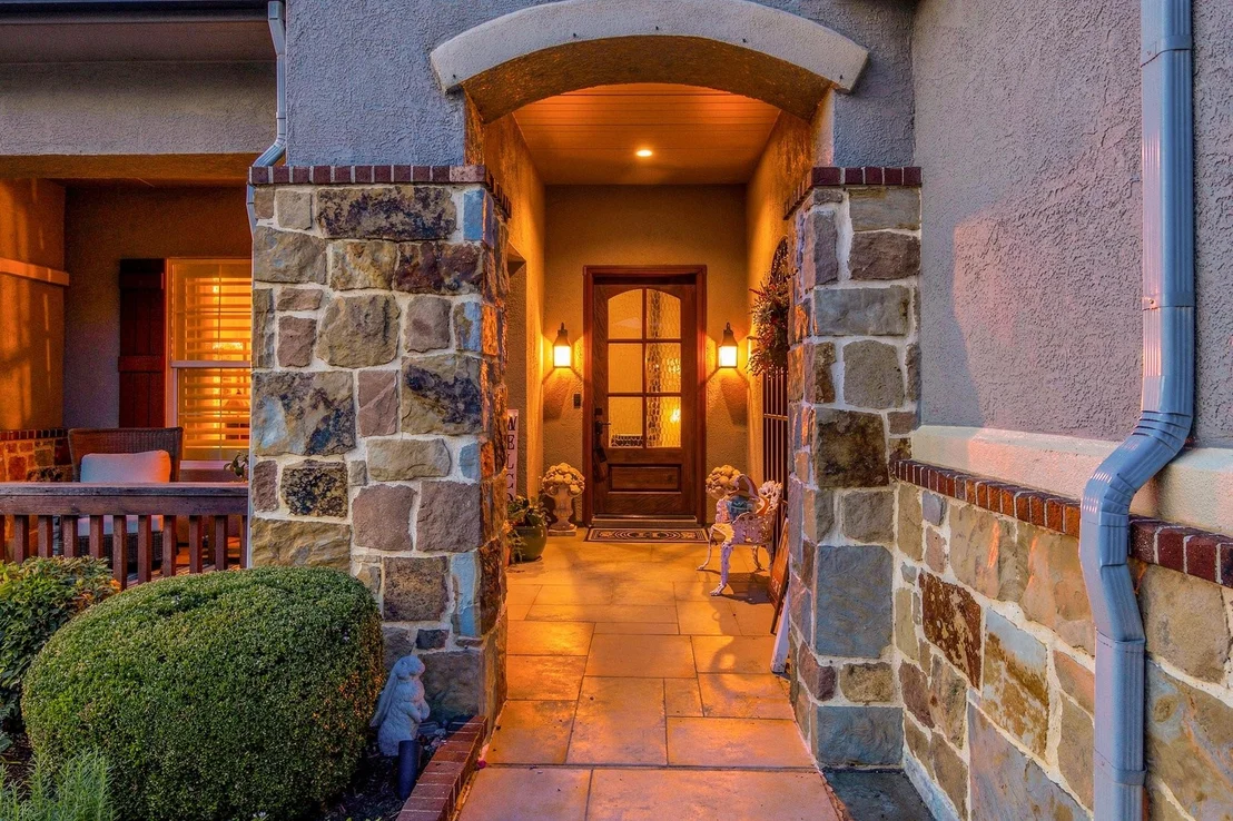 Photo of 9713 Arkose Drive