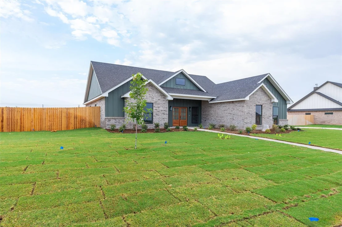Photo of 129 Laken Ridge